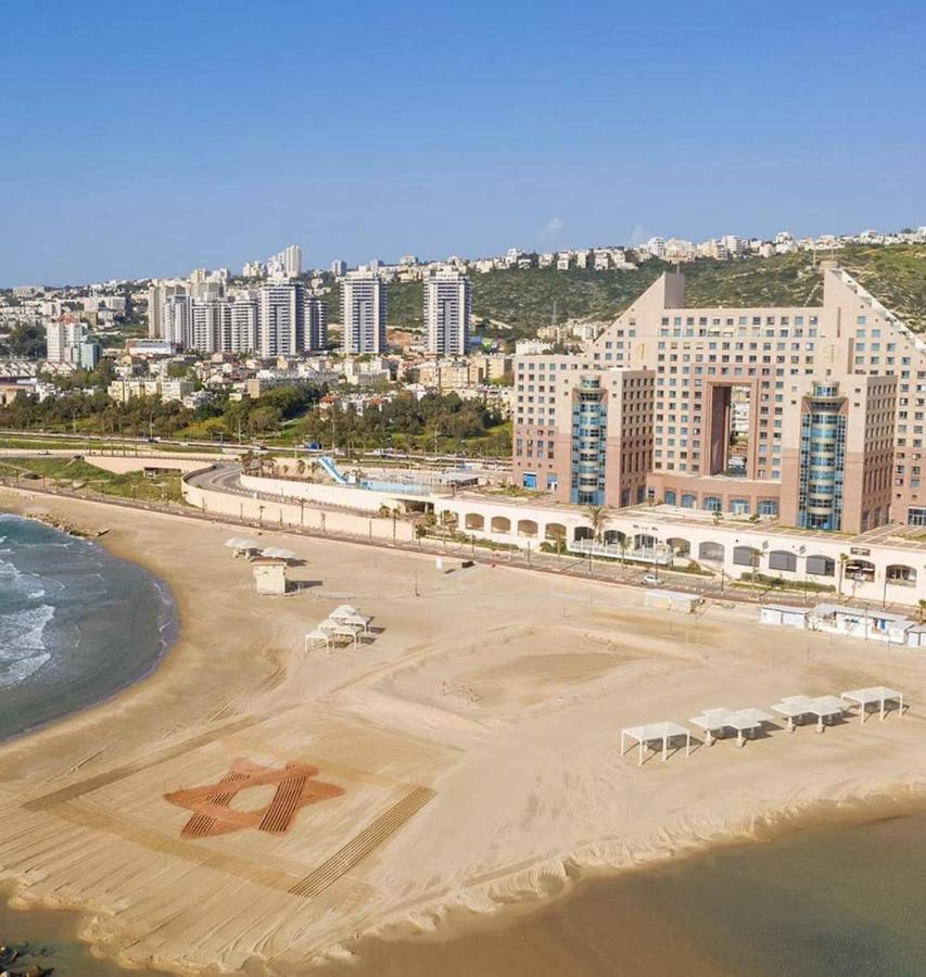 Marom Apartments Hof Hacarmel ハイファ エクステリア 写真