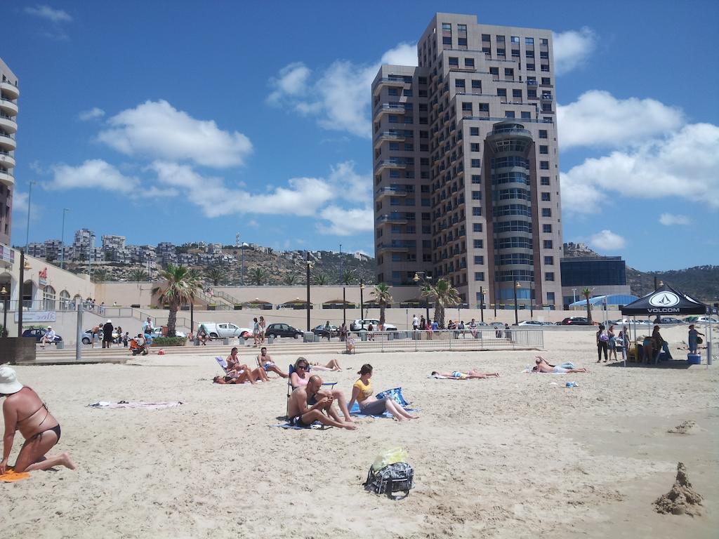 Marom Apartments Hof Hacarmel ハイファ エクステリア 写真