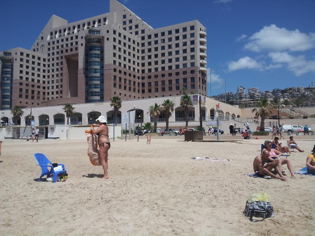 Marom Apartments Hof Hacarmel ハイファ エクステリア 写真